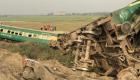 پاکستان | برخورد دو قطار مسافری ۳۰ نفر کشته برجای گذاشت