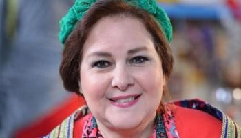 دلال عبدالعزيز