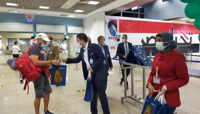  استقبال حافل لأولى رحلات فلاي دبي بمطار شرم الشيخ 