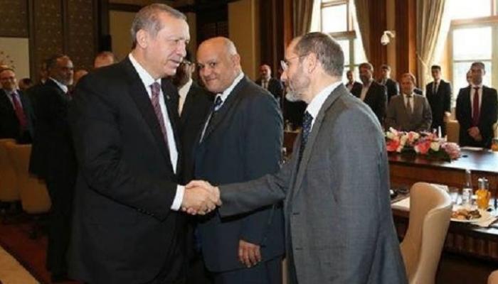 الإخواني الجزائري عبد الرزاق مع الرئيس التركي- أرشيفية