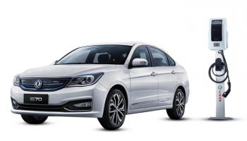 السيارة الكهربائية نصر E70 