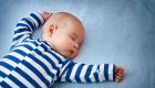 كيف يساعد النوم في نمو أدمغة الرضع؟ دراسة تجيب 