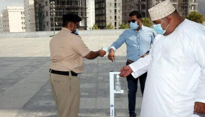 إغلاق الأماكن العامة والأنشطة التجارية لمواجهة كورونا في سلطنة عمان