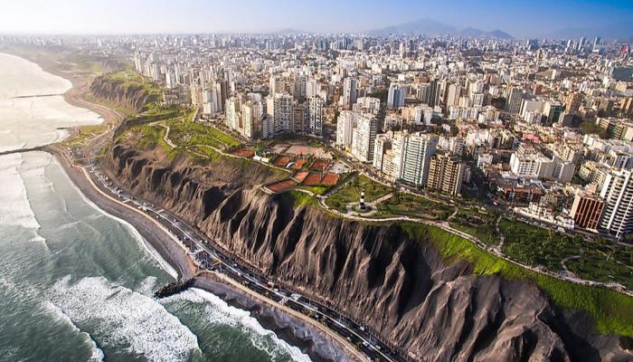 الزلزال ضرب مدينة ليما ومناطق أخرى من الساحل الأوسط للبيرو