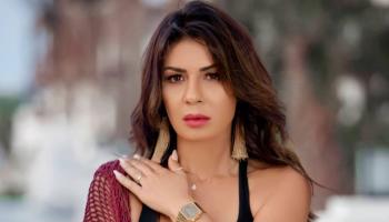 الفنانة نجلاء بدر