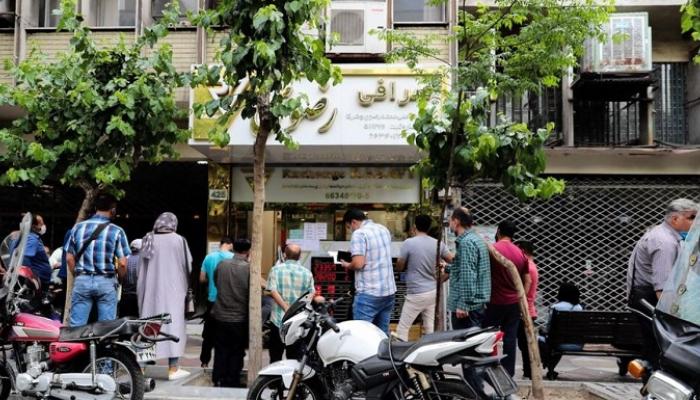شركة صرافة في طهران - أرشيف