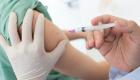 خبير فيروسات: تطعيم كورونا يحمي من الوفاة وإصابة الملقحين "غير مقلقة" 