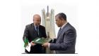 Le premier ministre algérien.. une expérience financière pour relancer l'économie