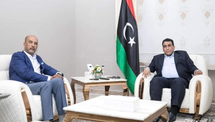 رئيس المجلس الرئاسي خلال لقائه موسى الكوني. (الرئاسي الليبي)