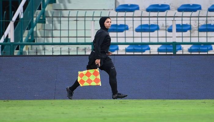 الإماراتية أمل جمال