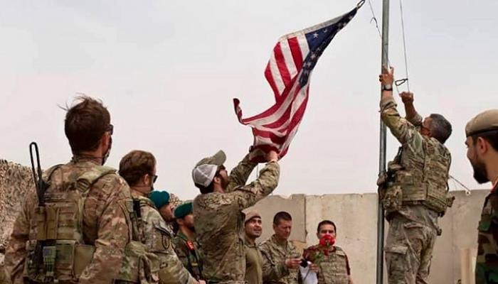 جنود أمريكيون وأفغان - 