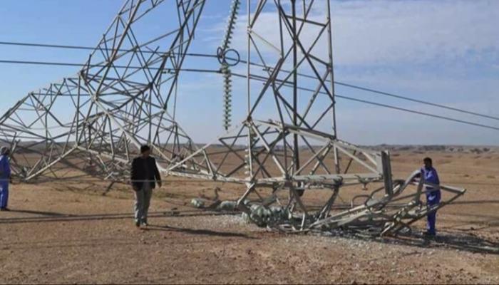 سقوط برج لنقل الطاقة بتفجير غرب العراق