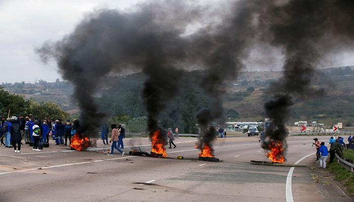 أعمال العنف من قبل أنصار الرئيس السابق جاكوب زوما