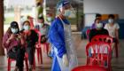 كورونا يتوغل في ماليزيا.. إصابات قياسية وإغلاق مركز تطعيم