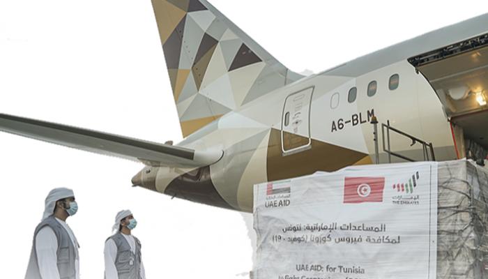 طائرة المساعدات الإماراتية إلى تونس