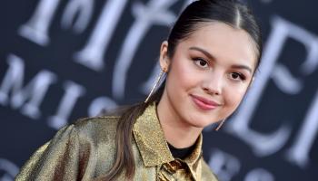 نجمة الأغنية الأمريكية المراهقة أوليفيا رودريجو