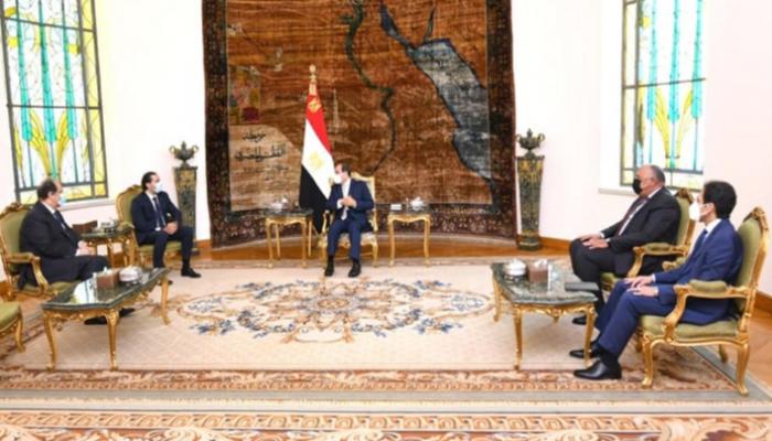 جانب من لقاء السيسي مع الحريري في القاهرة