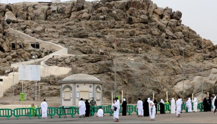 الحجاج على صعيد عرفات