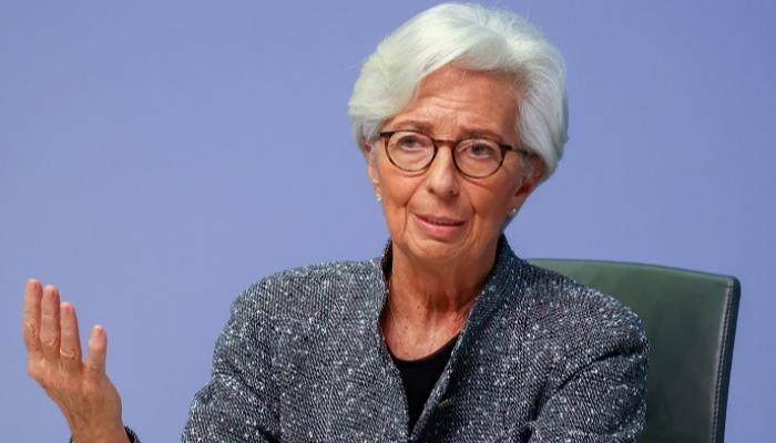 رئيسة البنك المركزي الأوروبي كريستين لاجارد في مؤتمر صحفي بفرانكفورت. - رويترز