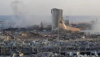 مشهد عام لمرفأ بيروت بعد انفجار 4 أغسطس الدامي