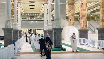 السعودية تستقبل أول أفواج العمرة
