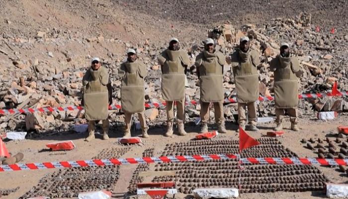 أحد فرق مسام لنزع الألغام باليمن - أرشيفية