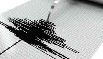 الزلزال قوته بلغت 6.2 درجة- أرشيفية
