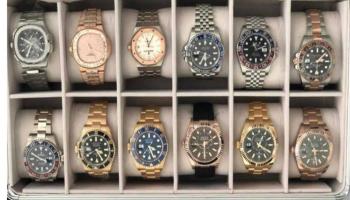 ساعات ثمينة بين المسروقات التي أعادتها شرطة دبي لأصحابها