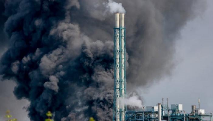 انفجار المجمع الصناعي