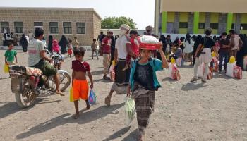 تنظيم الإخوان يستغل حاجة الفقراء في اليمن لتحقيق أجندته التخريبية