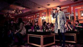 الصين تمنع أغاني تدعو إلى العنف أو التمرد