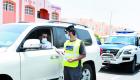 پلیس ابوظبی به جای جریمه رانندگان متخلف به آنها گل داد