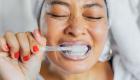 ما الوقت المثالي لتنظيف الأسنان بالفرشاة؟