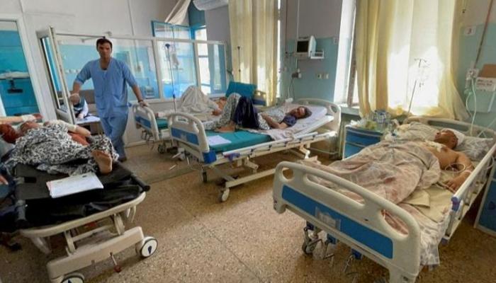 ضحايا تفجيري مطار كابول يتلقون العلاج- رويترز
