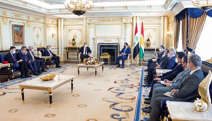 الوفد التركي خلال اجتماعه برئيس وزراء إقليم كردستان العراق 