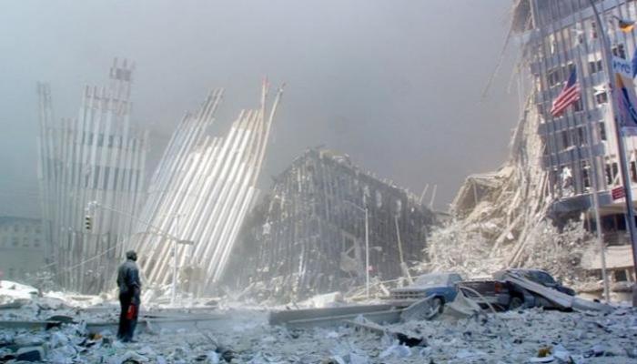 جانب من الدمار الذي خلفته هجمات 11 سبتمبر قبل 20 عاما