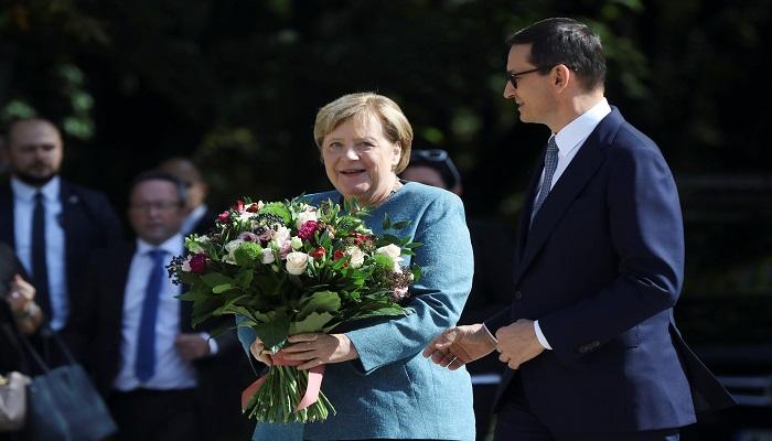 المستشارة الألمانية مع رئيس الوزراء البولندي