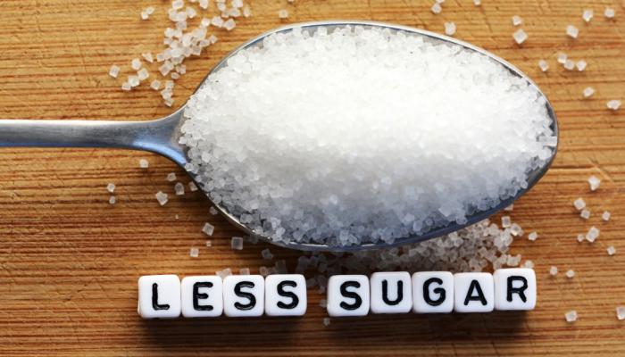 مخاطر السكر على صحة الإنسان