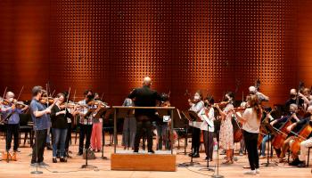 أوركسترا نيويورك الفيلهارمونية 