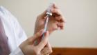 USA: un comité consultatif se dit contre une 3e dose du vaccin Pfizer pour les 16 ans et plus