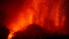 بركان "لا بالما" يدمر 100 منزل.. ويهدد المحيط بـ"غازات سامة" (صور)