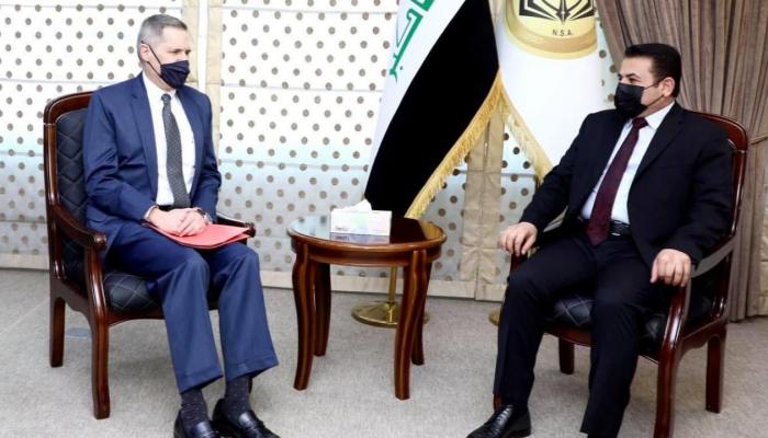 مستشار الأمن الوطني العراقي والسفير الأمريكي في بغداد