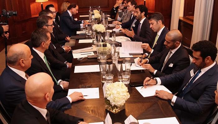 الإمارات و بريطانيا يتفقان على مسارات عمل متنوعة