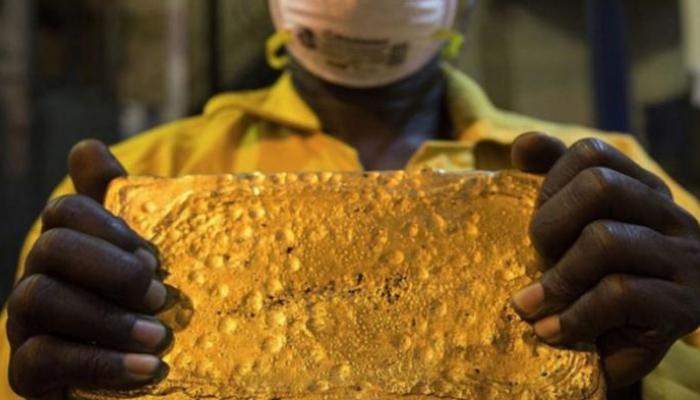السودان يسيطر على سوق الذهب.. يعتمد ختم إنتاجه من الإمارات