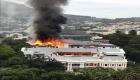 حريق جنوب أفريقيا.. النيران تشتعل مجددا بالبرلمان