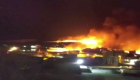 واژگونی مرگبار تانکر حمل سوخت در غرب ایران؛ چندین خانه در آتش سوختند