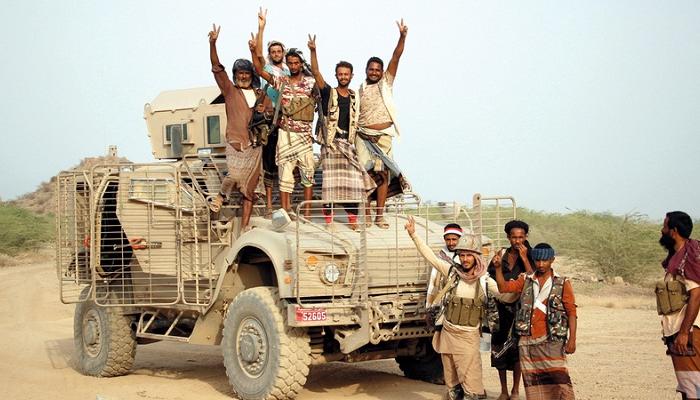 فرحة الجنود اليمنيين عقب تحرير مديرية فيحان بشبوة