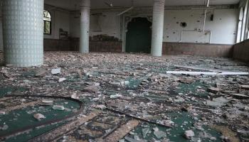 جانب من أضرار مادية بمسجد جوار مستشفى الثورة