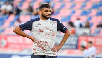 محمد فارس نجم منتخب الجزائر