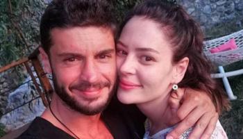 Berk Oktay ve Yıldız Çağrı Atiksoy bu yaz evleniyor